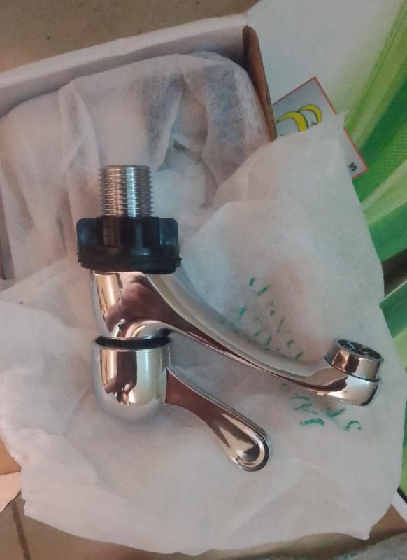 Robinet lavabo petit modèle