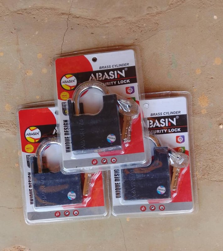Cadenas a bassin