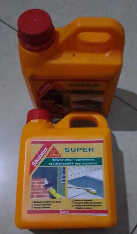 Sikalatex en eau 1L